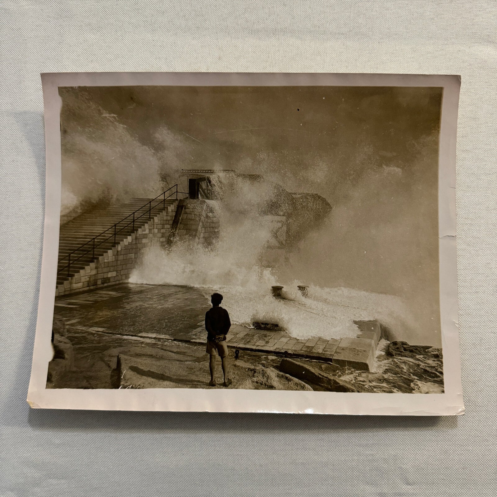 1933 Press Photo Photograph Large Storm in Malta Lighthouse Light House