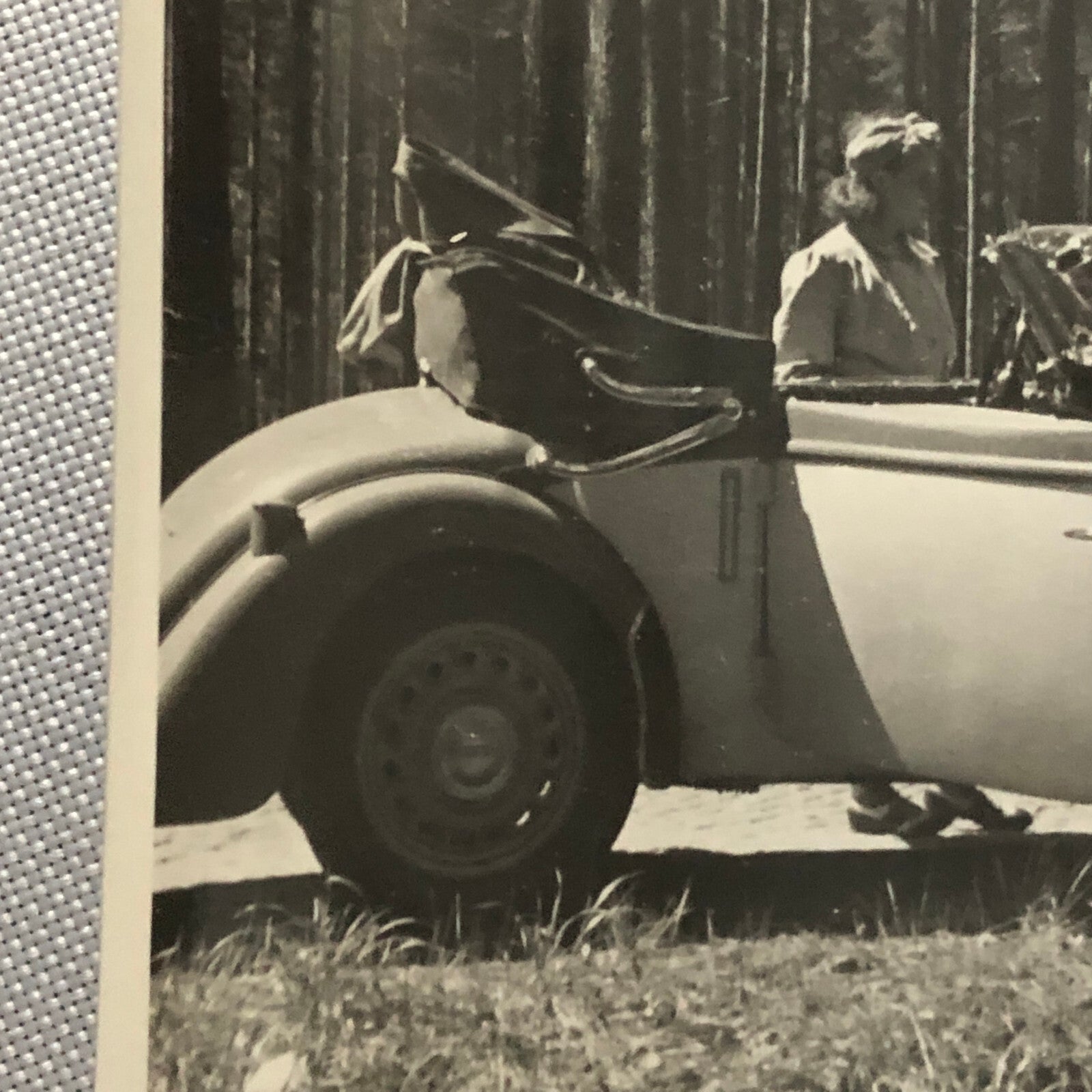 Vintage Photo Photograph Snapshot People with Car Automobile  + AL22SM2