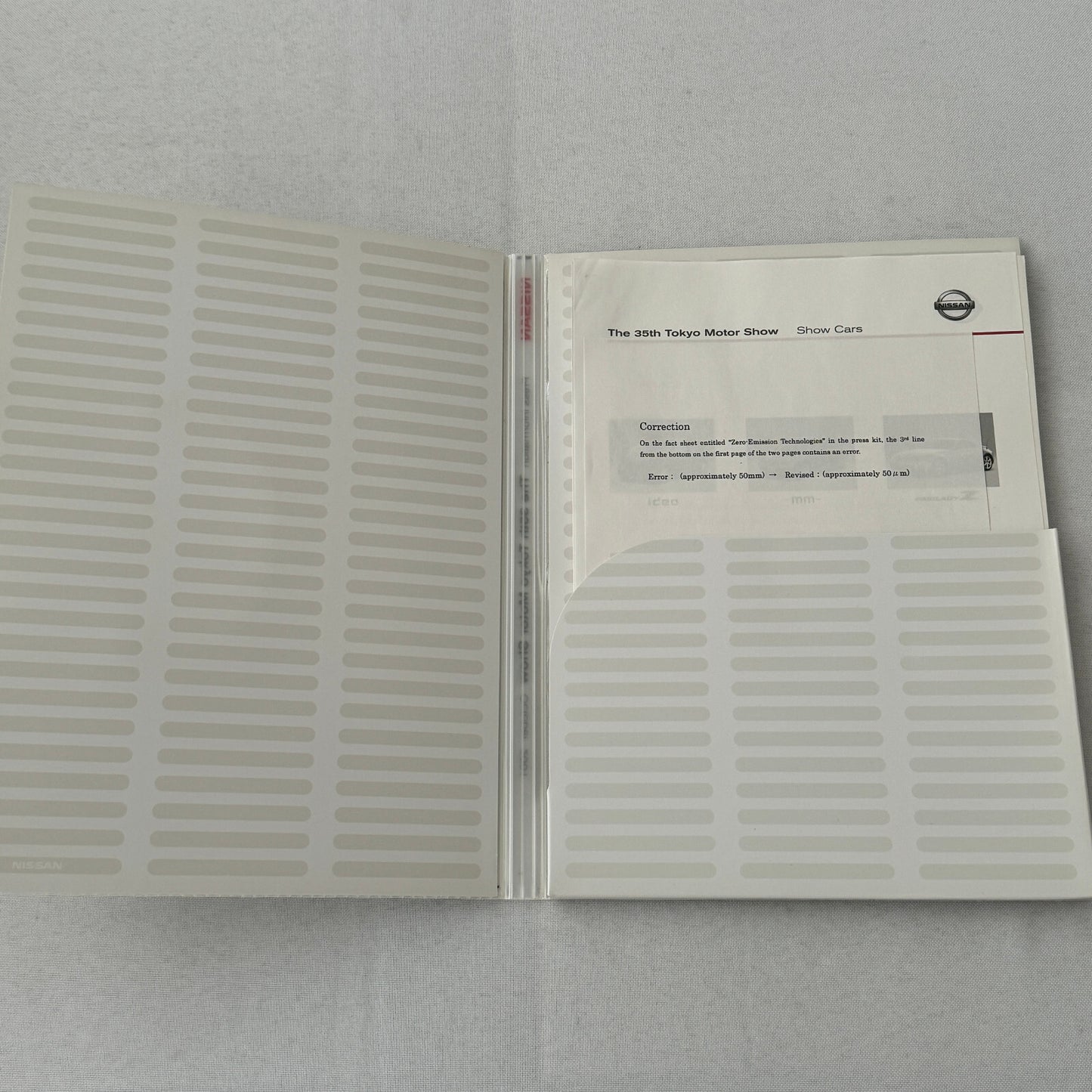 Nissan Tokyo Motor Show Concept Car Press KIt Brochure with CD Fairlady Z Nails