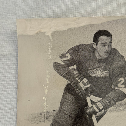 Detroit Red Wings Hockey Player Photo Photograph Vintage Frank Mahovlich