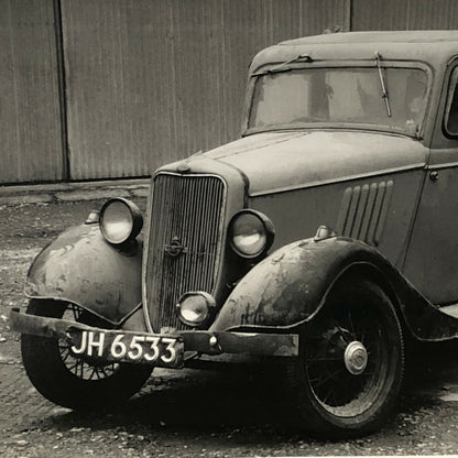 Vintage 1933 Ford Model Y Tudor Saloon Car Photo Photograph Print Barn Find 