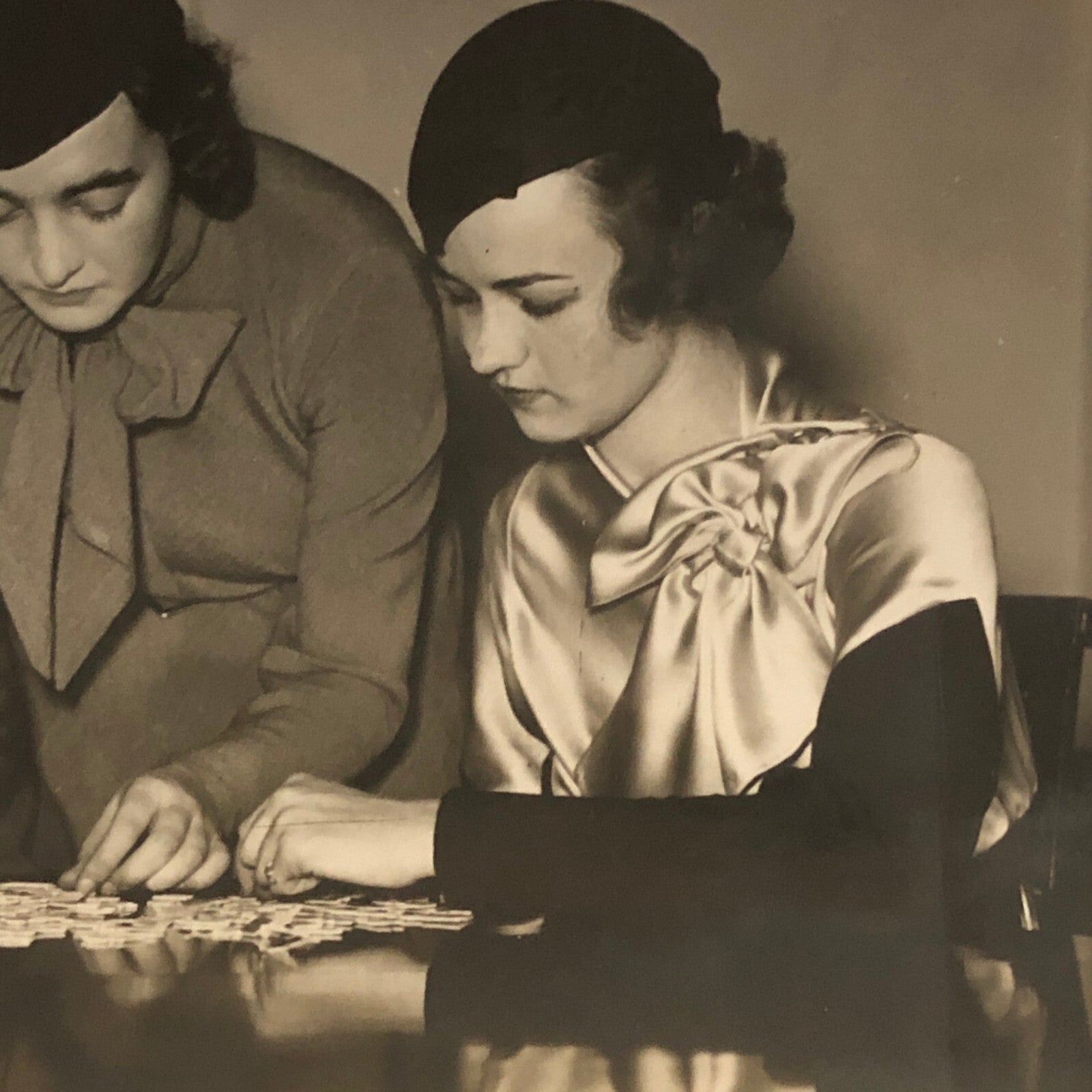 Press Photo Photograph Jigsaw Puzzles Gaining Popularity Washington Society 1933