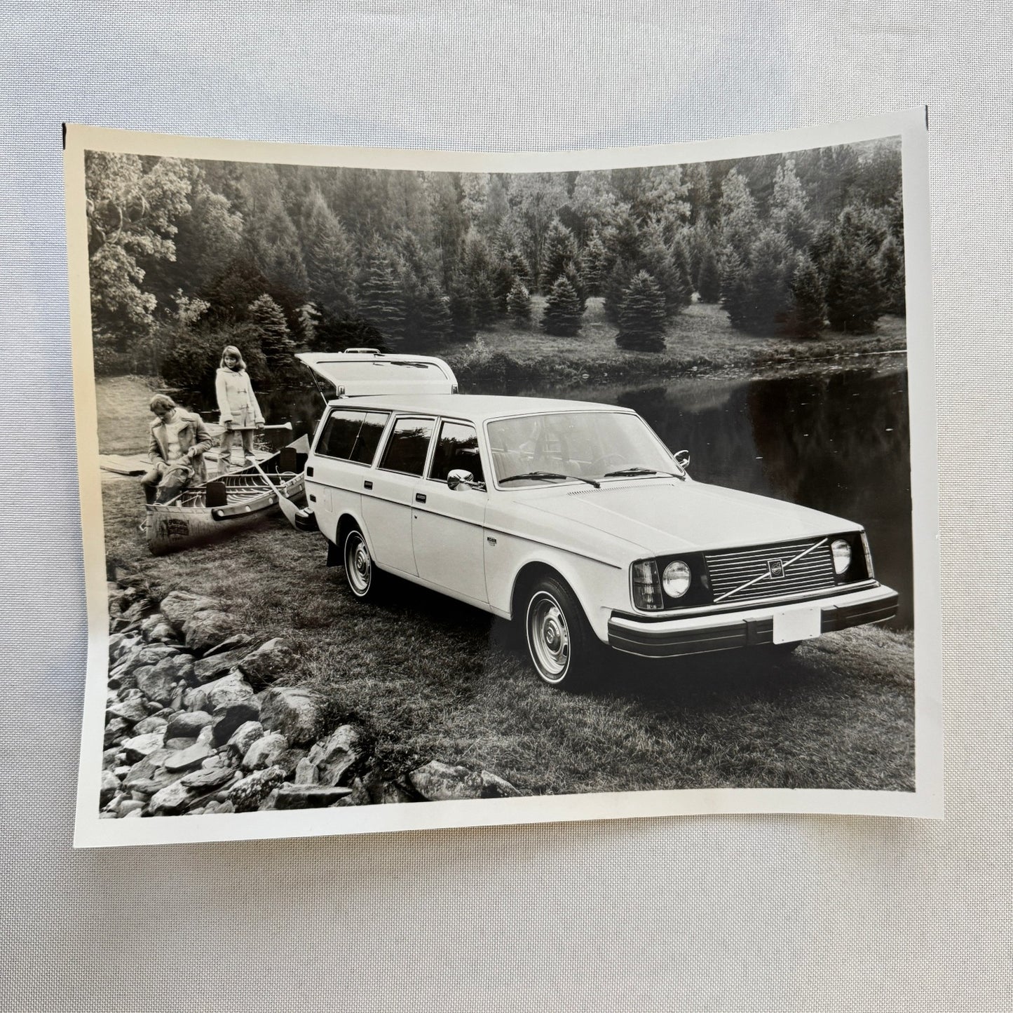 1975 Volvo Press Kit Brochure w/ Photos 164 240 Series Sedan Station Wagon 