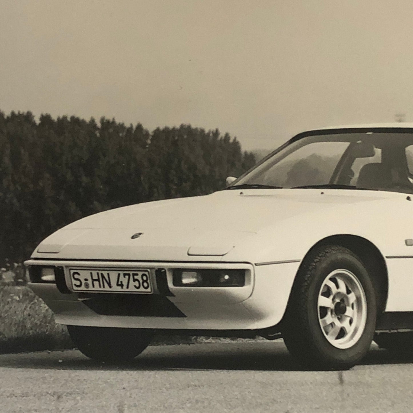 Vintage 1984 Porsche 924 Photo Photograph Print Factory Werkfoto