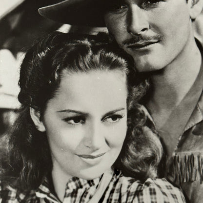 Vintage Movie Still Photo Photograph Errol Flynn Olivia de Havilland Dodge City