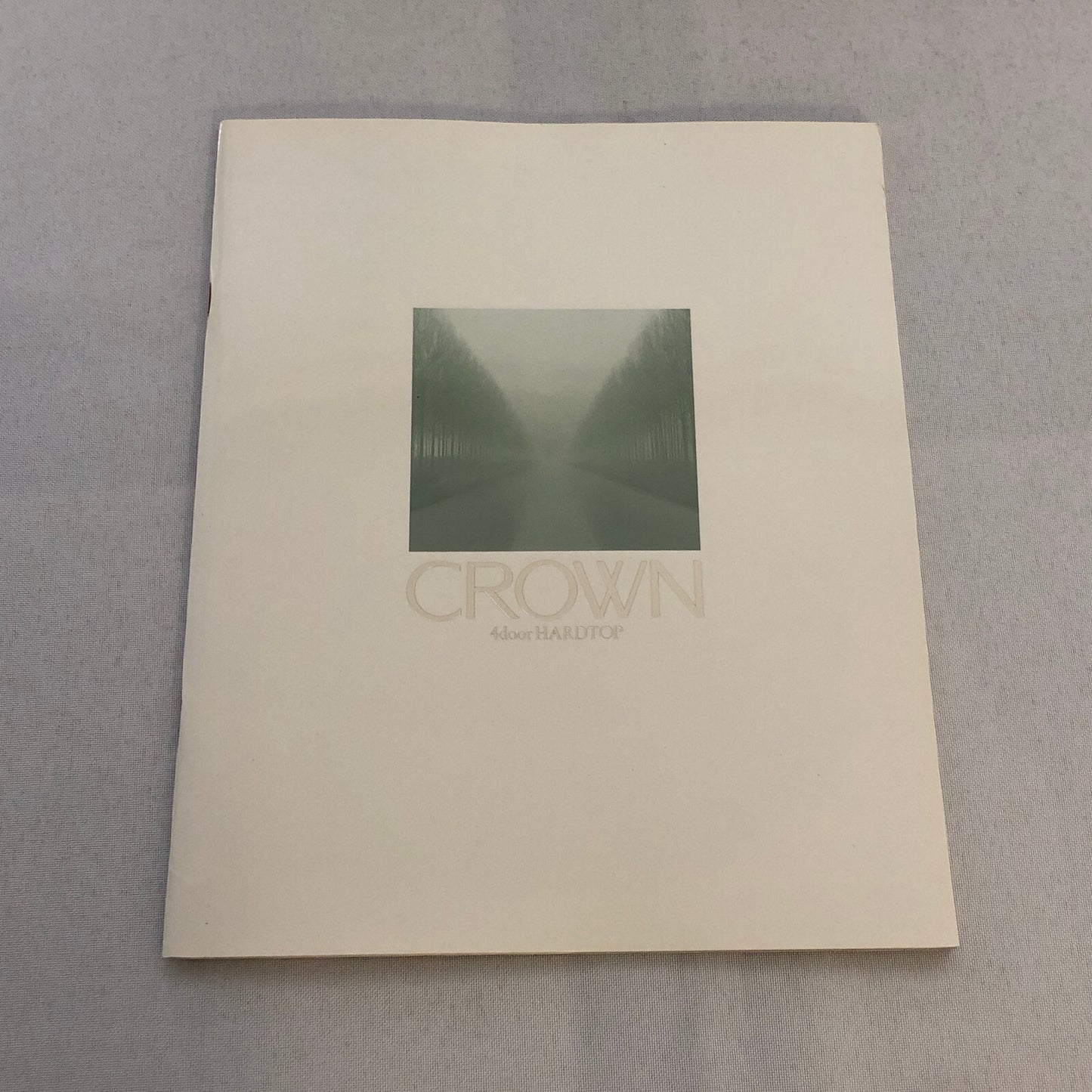 Toyota Crown Car Sales Brochure Catalog Advertising Japanese Text JDM