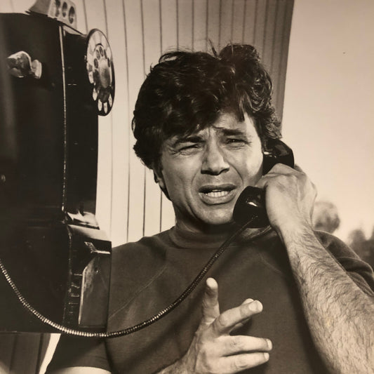 Vintage Television TV Show Press Photo Photograph Robert Blake as Tony Baretta