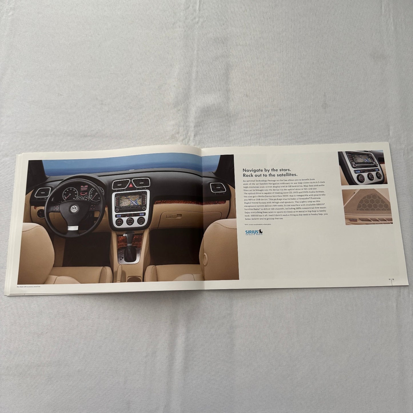 2009 Volkswagen VW Eos Convertible Roadster Sales Brochure Catalog Canadian