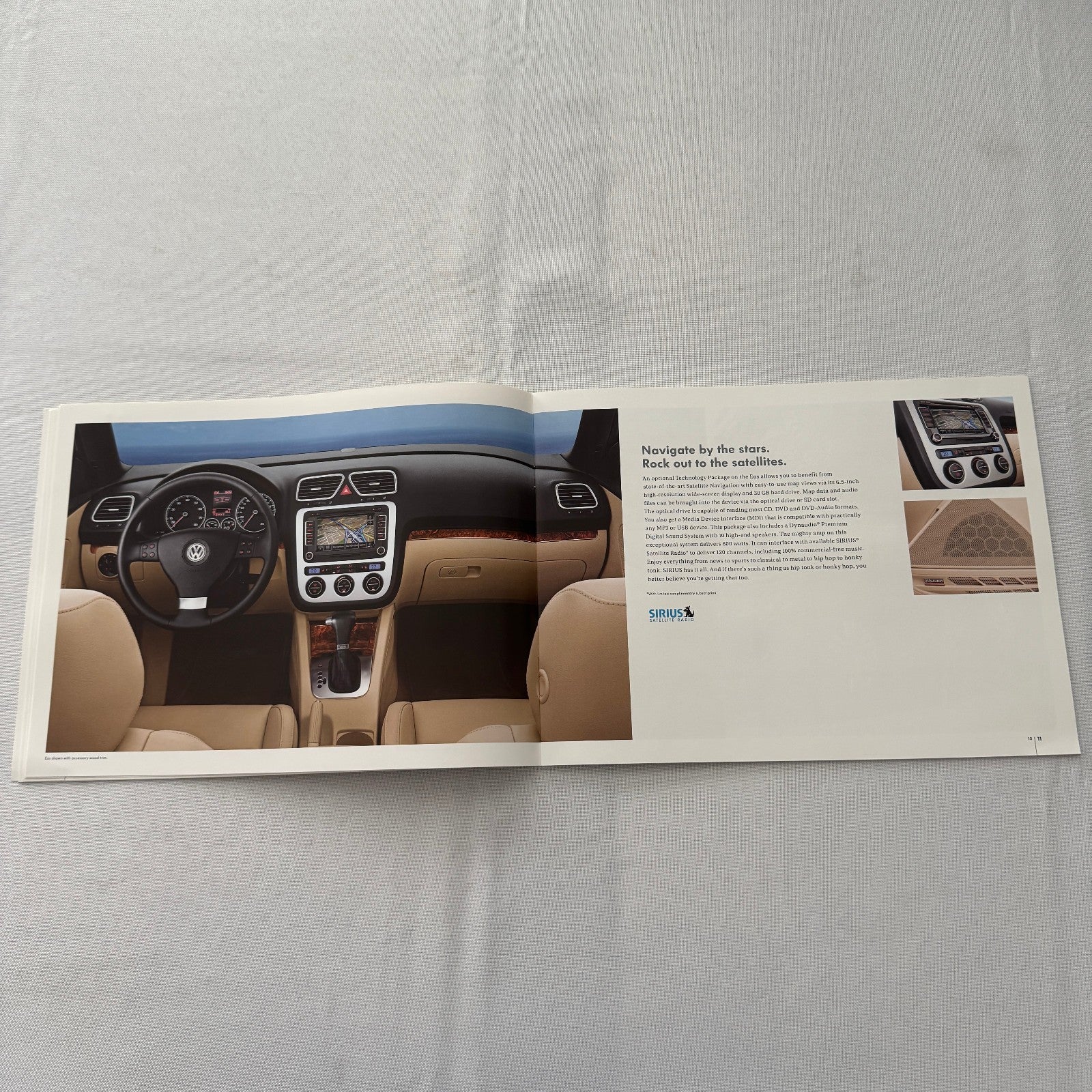 2009 Volkswagen VW Eos Convertible Roadster Sales Brochure Catalog Canadian