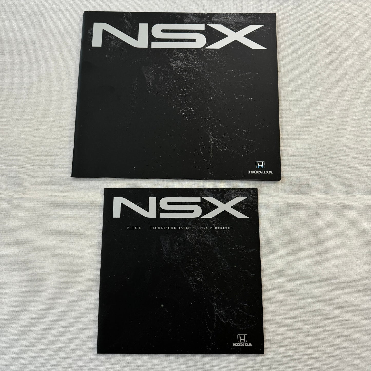 Acura NSX Sports Car Sales Brochure Catalog GERMAN Text European Market
