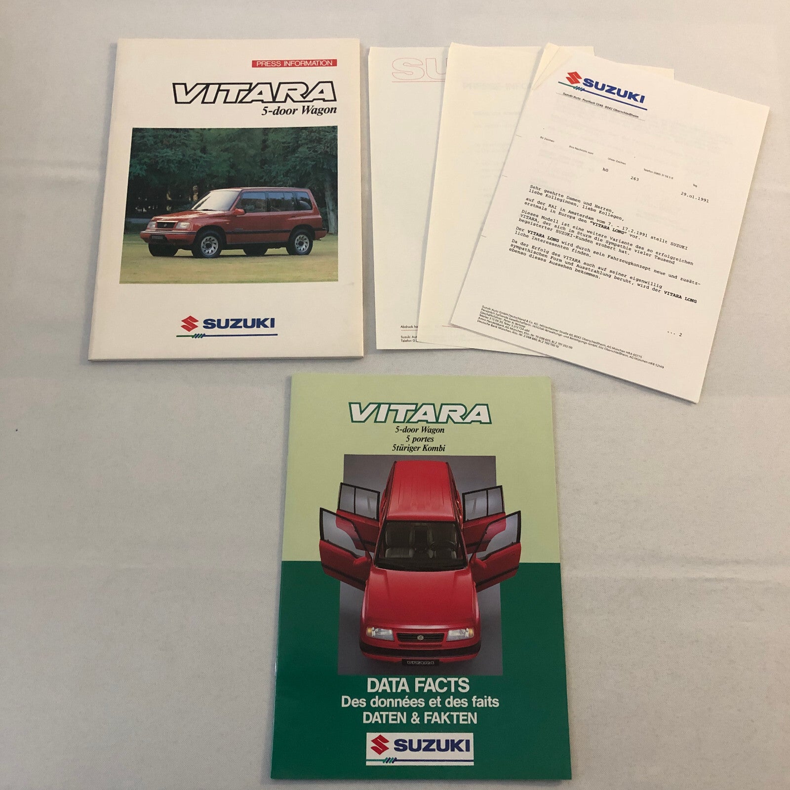 Suzuki Vitara 5-Door Wagon Press Kit Brochure Catalog 1991
