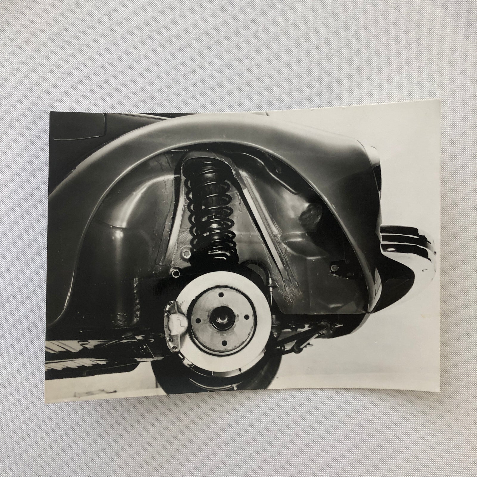 Vintage Volkswagen VW Beetle Factory Press Photo Photograph DUTCH Caption 1970