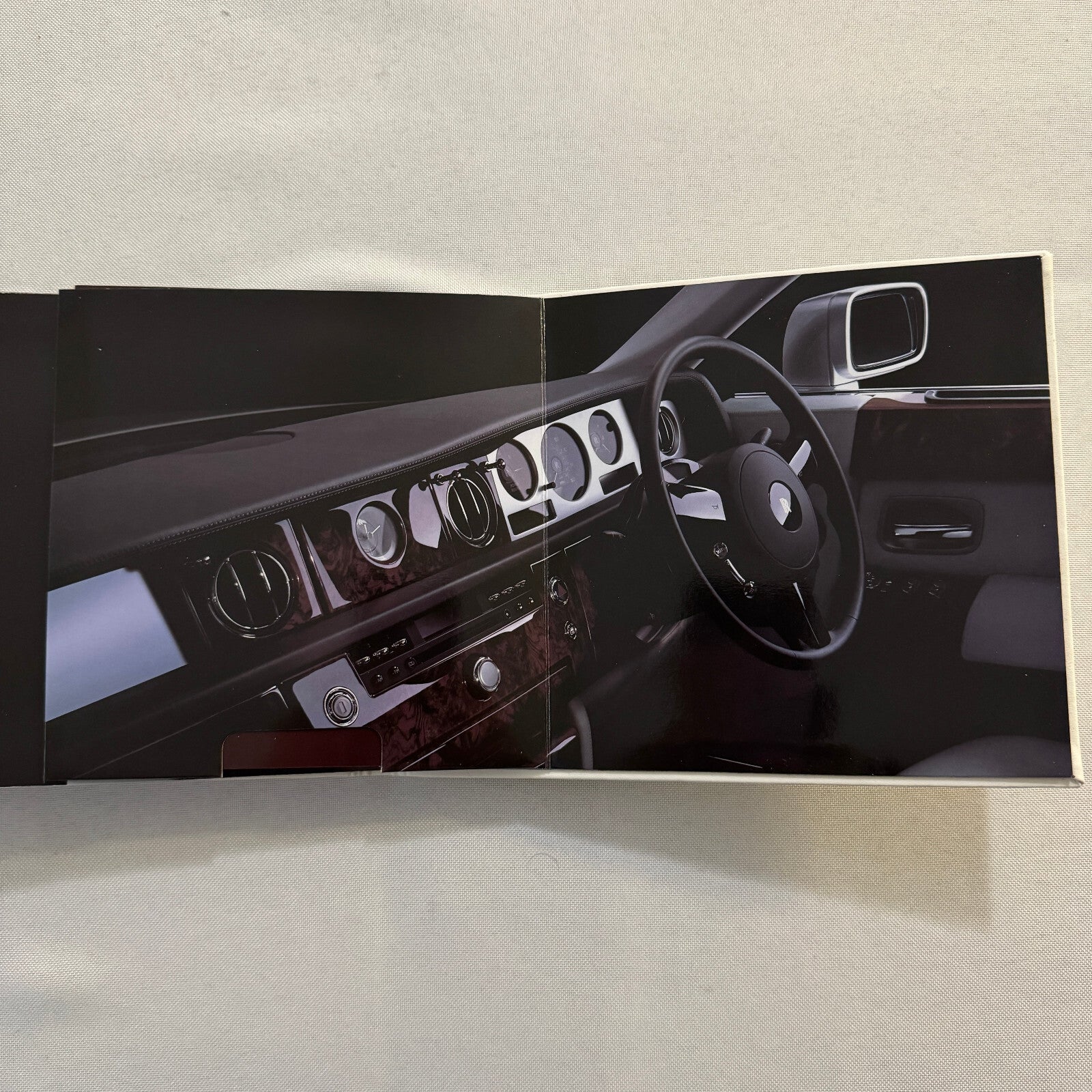 Rolls Royce Phantom Press Kit Brochure with Photo CD