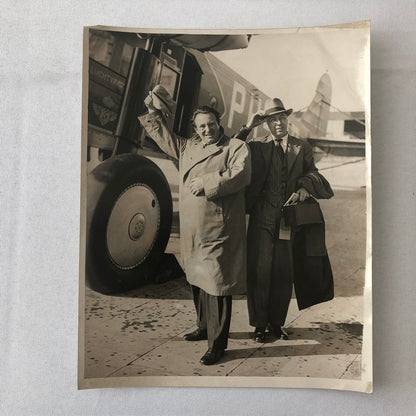 Press Photo Photograph Vienna Opera Company Flight Aviation Plane 1933 London