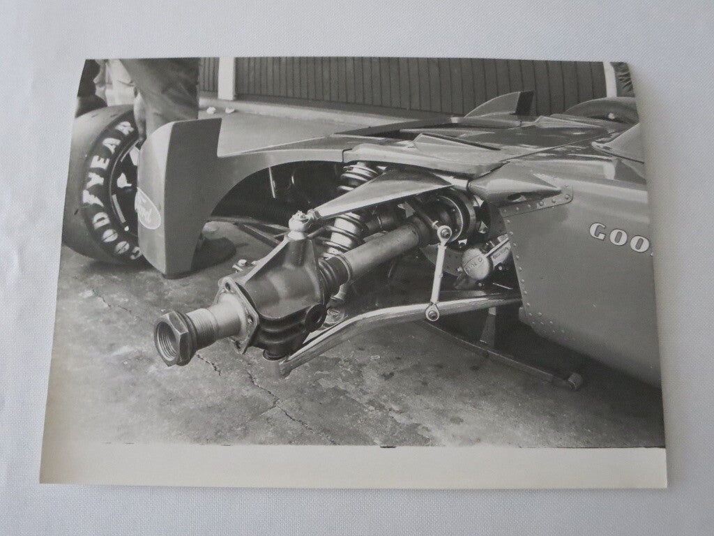 Vintage 1973 Argentine Grand Prix Racing Photograph Photo - Car Suspension 