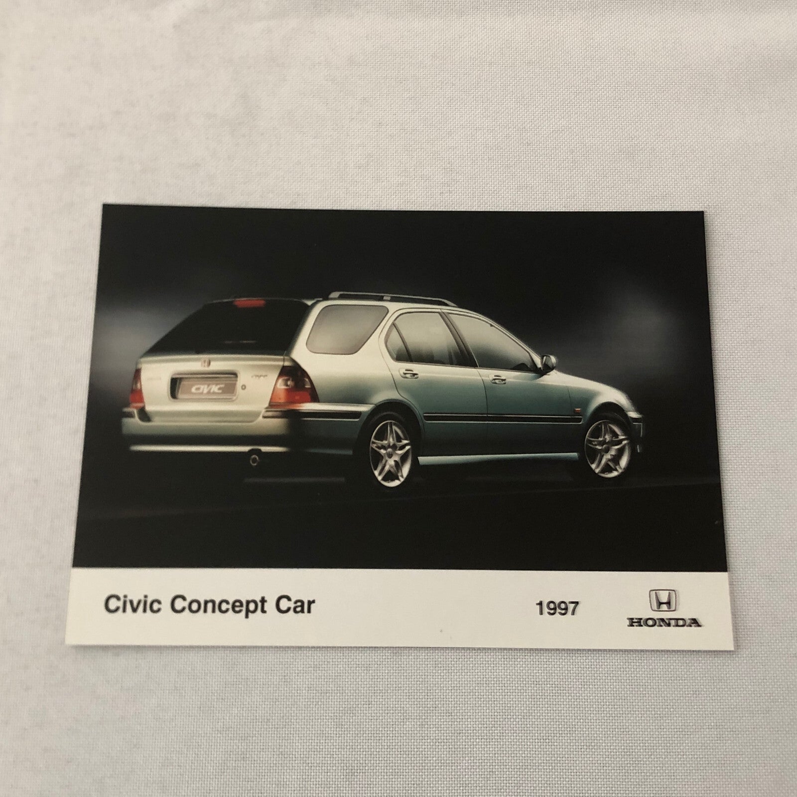 Honda Civic Station Wagon Concept Car Factory Press Photo Photograph Lot 2x 1997