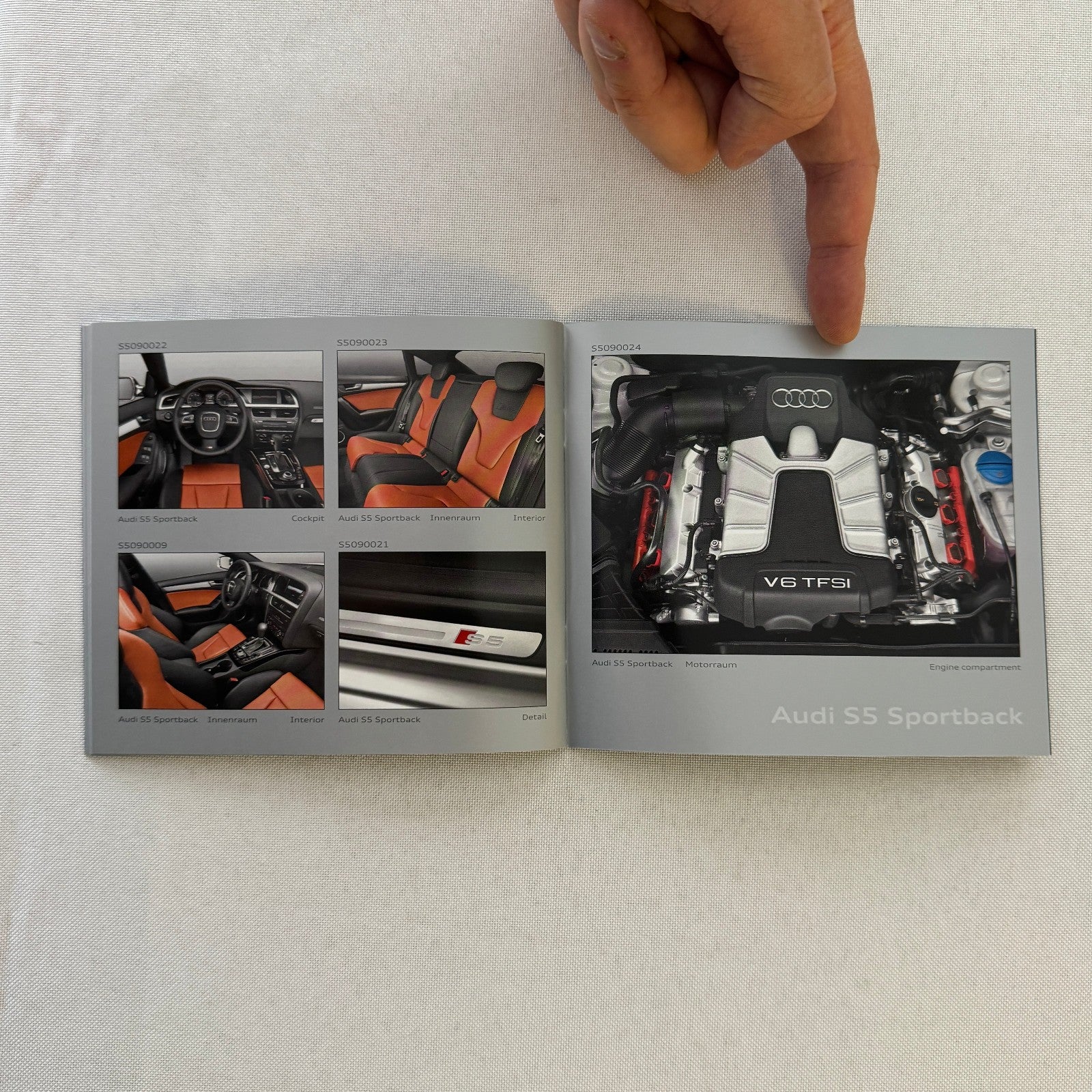 2009 Audi Factory Press Kit Photo CD Brochure Audi R8 Spyder S5 Sportback