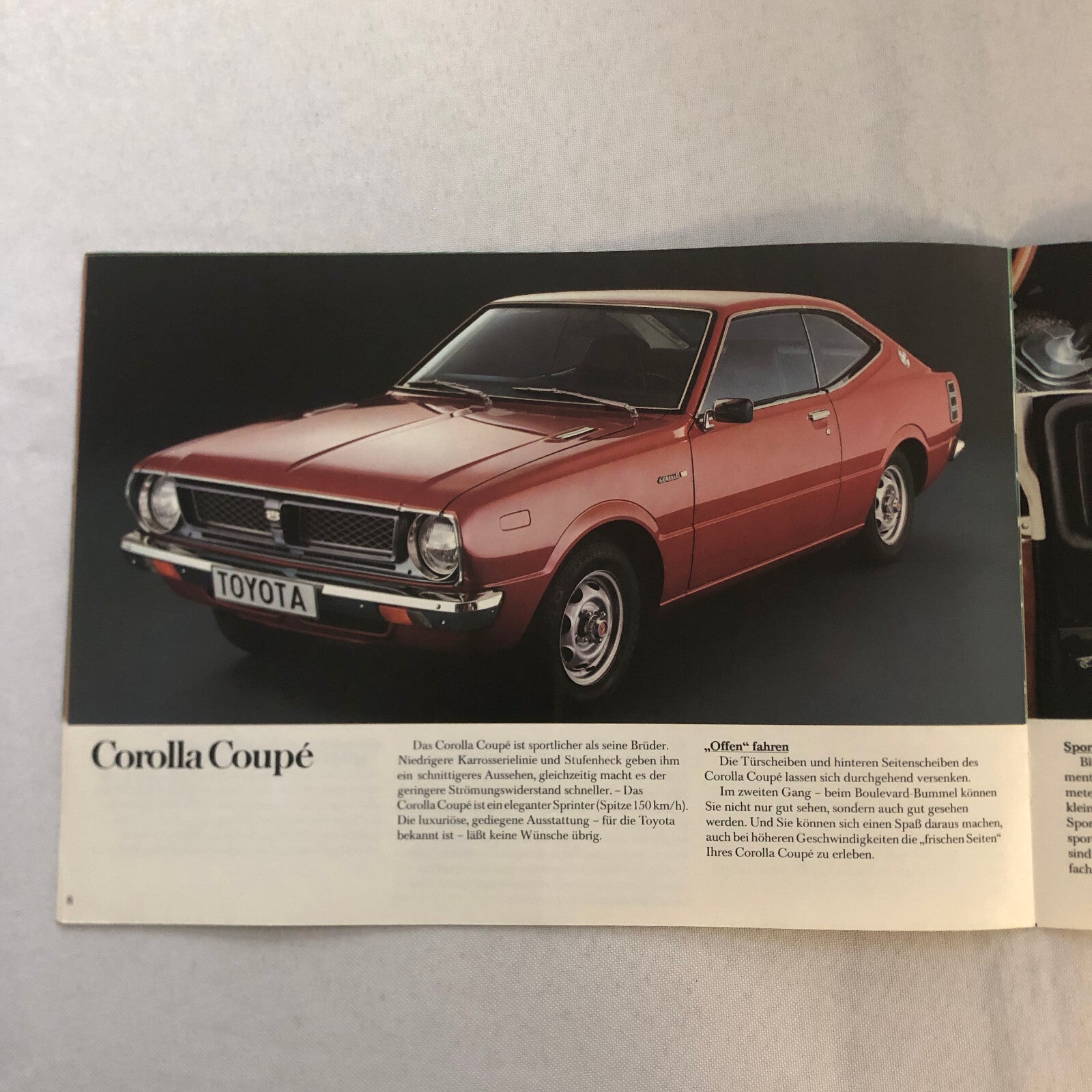 Toyota Corolla Car Sales Brochure Catalog 2 Door 4 Door Coupe Combi Wagon GERMAN