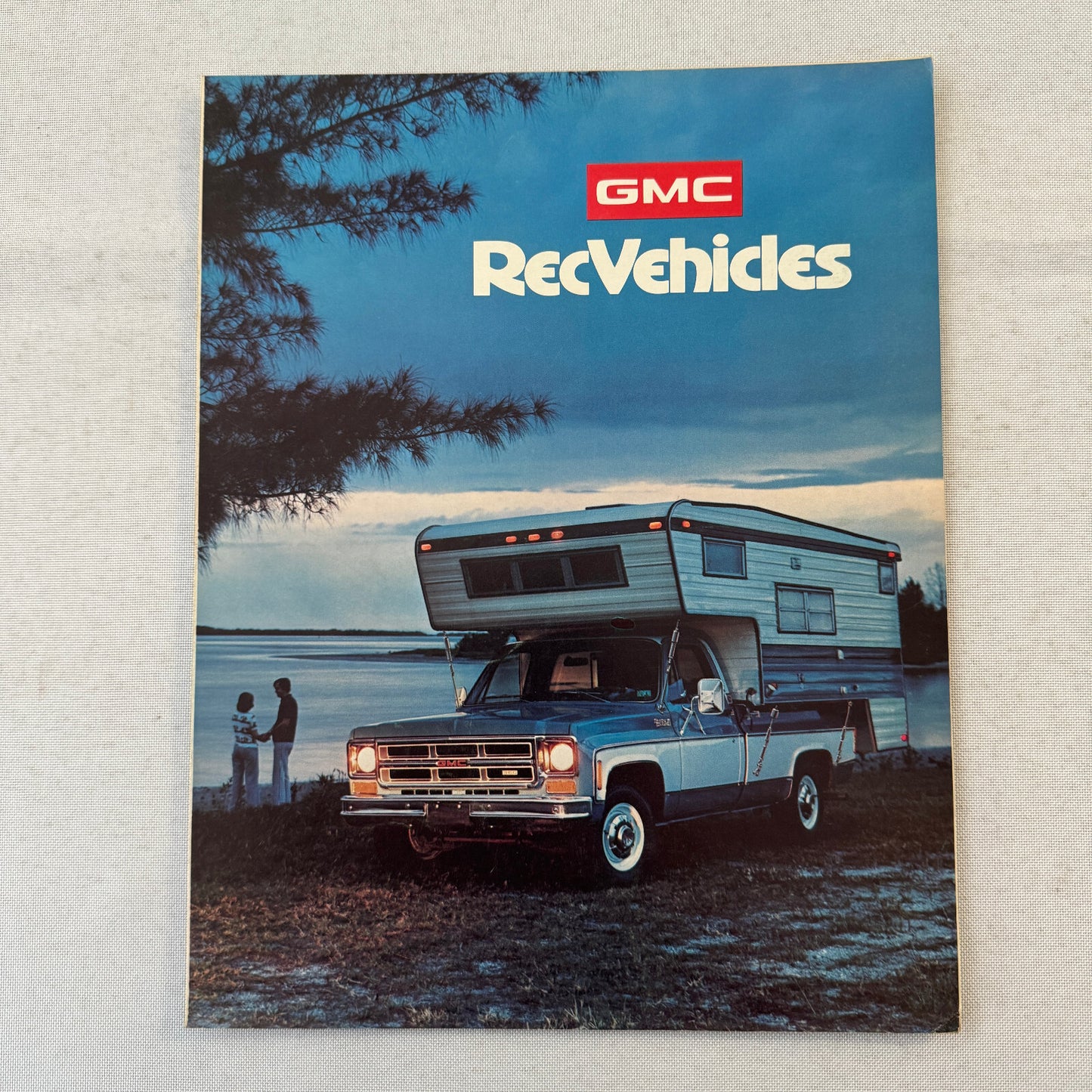 GMC Recreational Vehicles Sales Brochure Catalog Pickup Suburban Jimmy Vandura
