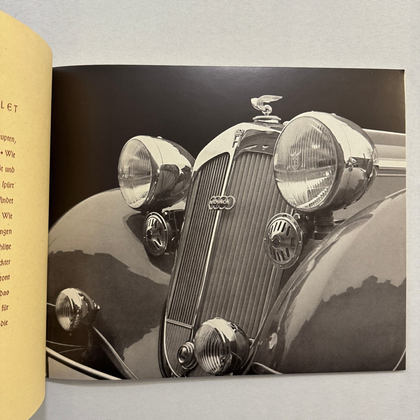 Auto Union Horch 850 Car Sales Brochure Catalog GERMAN Sports Cabriolet +