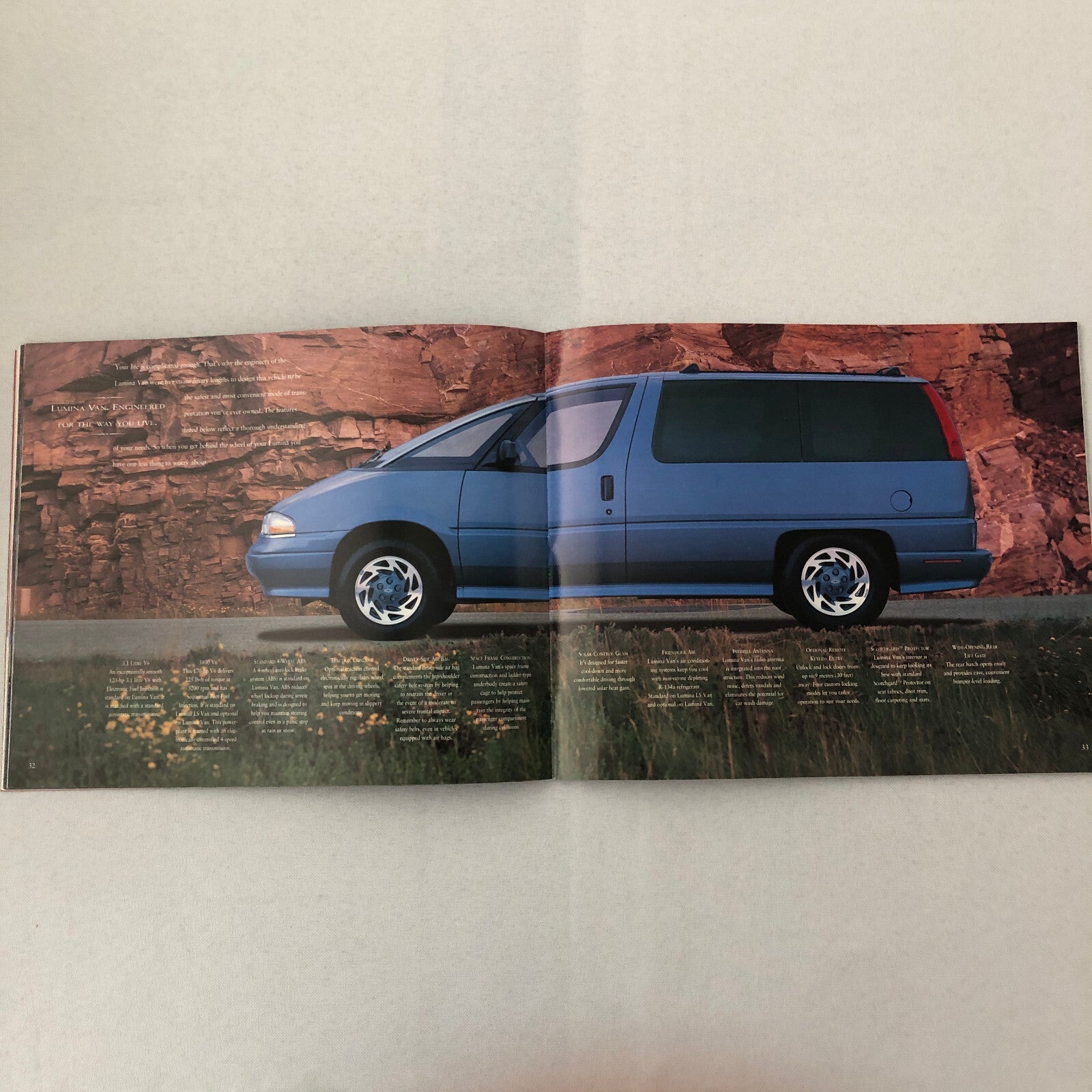 1995 Chevrolet Sales Brochure Catalog Camaro Lumina Beretta Caprice Impala SS