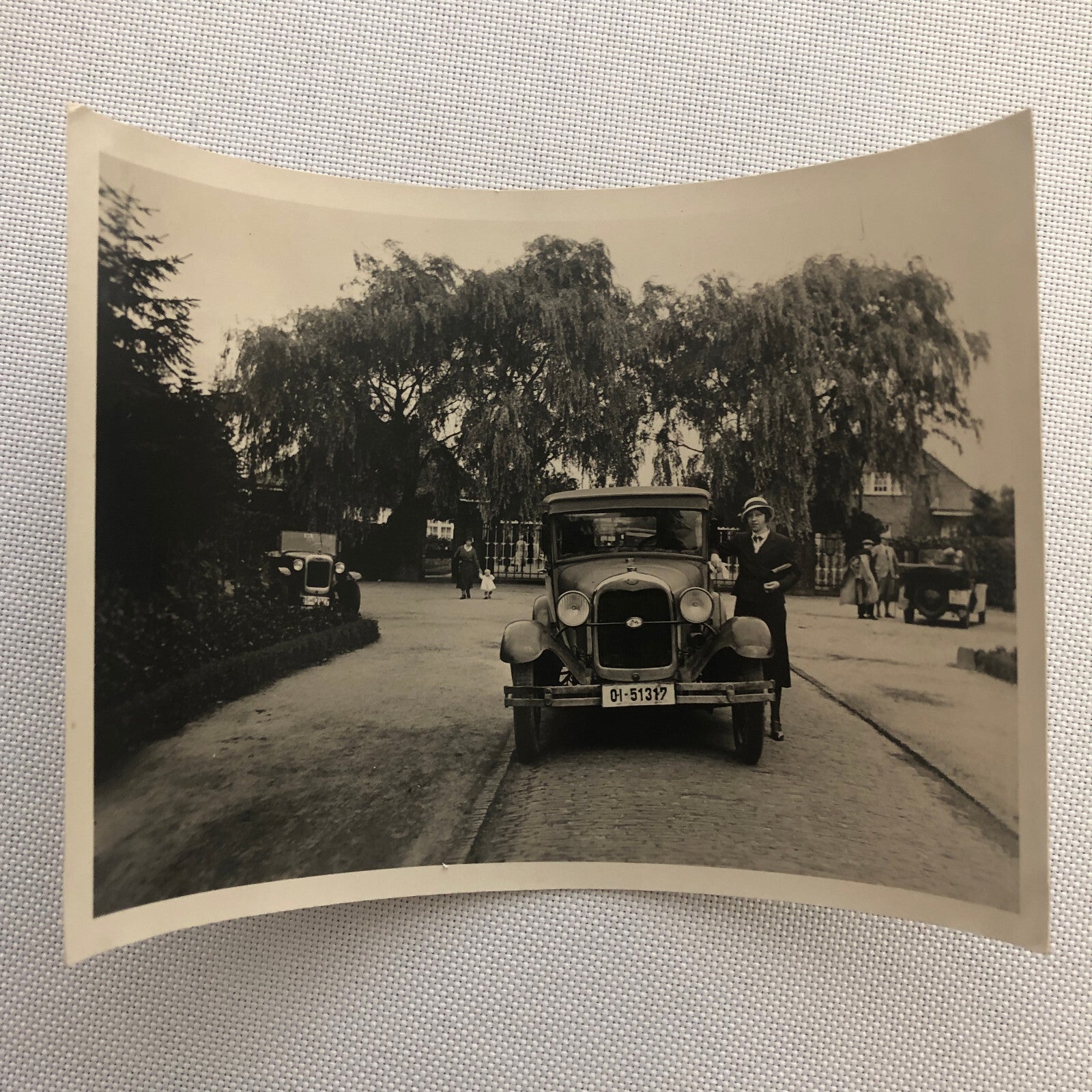 Vintage Photo Photograph Lot People with Anique Car Automobile AL22SM1