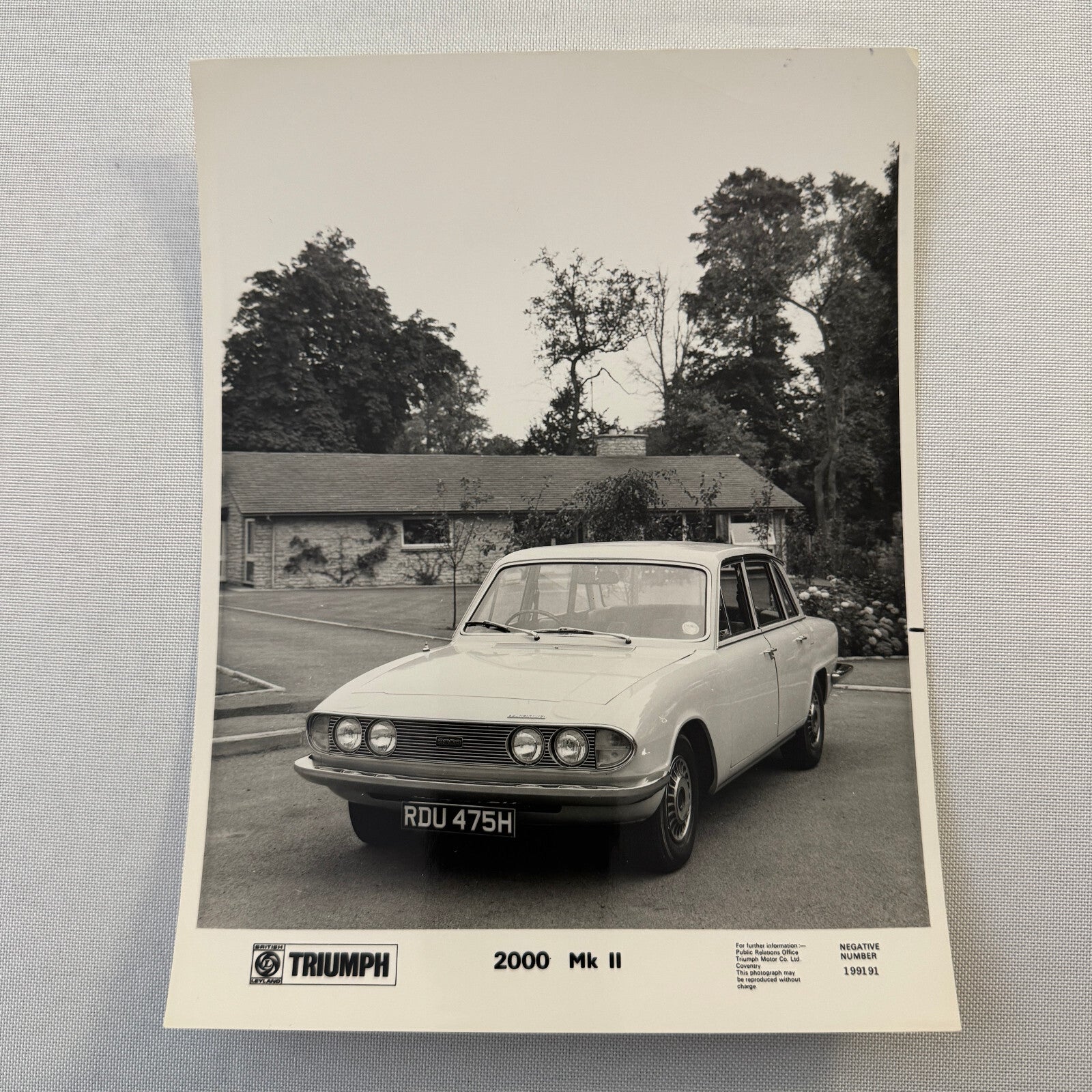 Triumph 2000 MK II Car Factory Press Photo Photograph Print 1972
