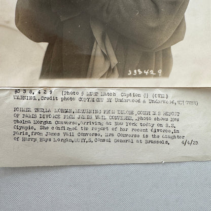 Vintage Press Photo Photograph 1923 Woman with Steiff Jocko Monkey Puppet