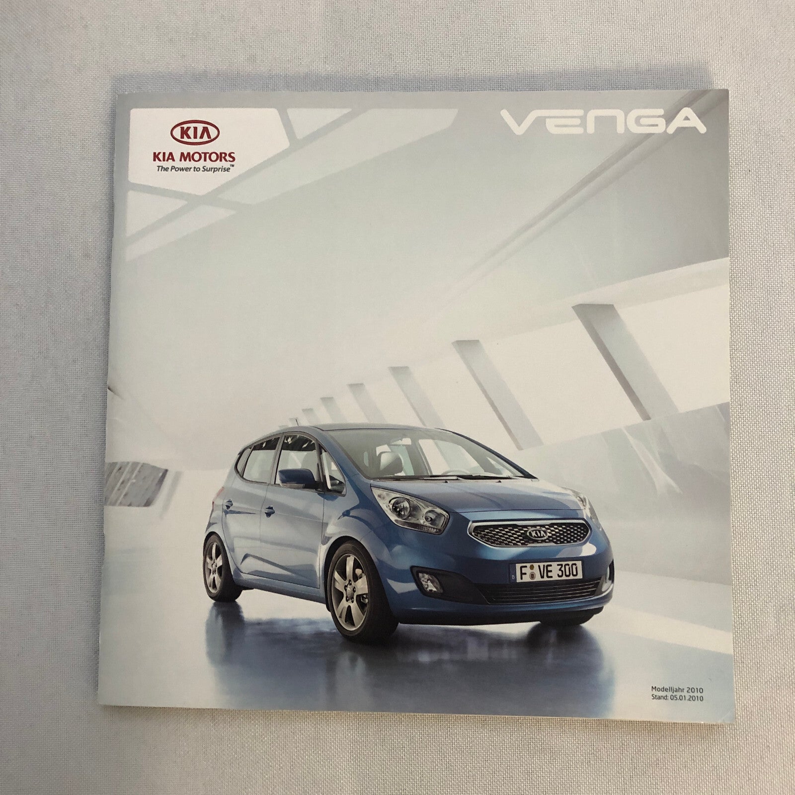 2010 Kia Venga Car Sales Brochure Catalog with Price List GERMAN Market