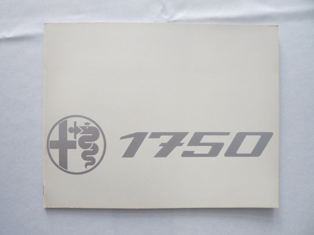 Vintage Alfa Romeo 1750 Sedan Sales Brochure Catalog - FRENCH TEXT 