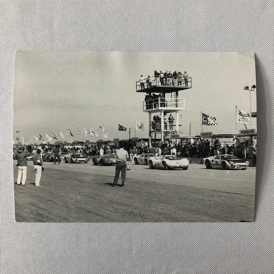 1966 Daytona Porsche Werkfoto Racing Factory Photo Photograph Ford GT + 