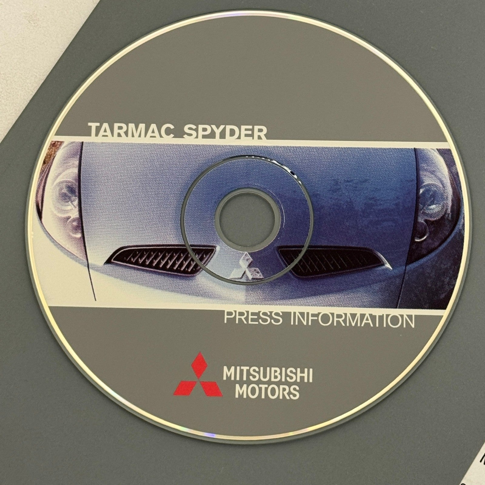 2003 Mitsubishi Tarmac Spyder Factory Press Kit Brochure CD Concept Car