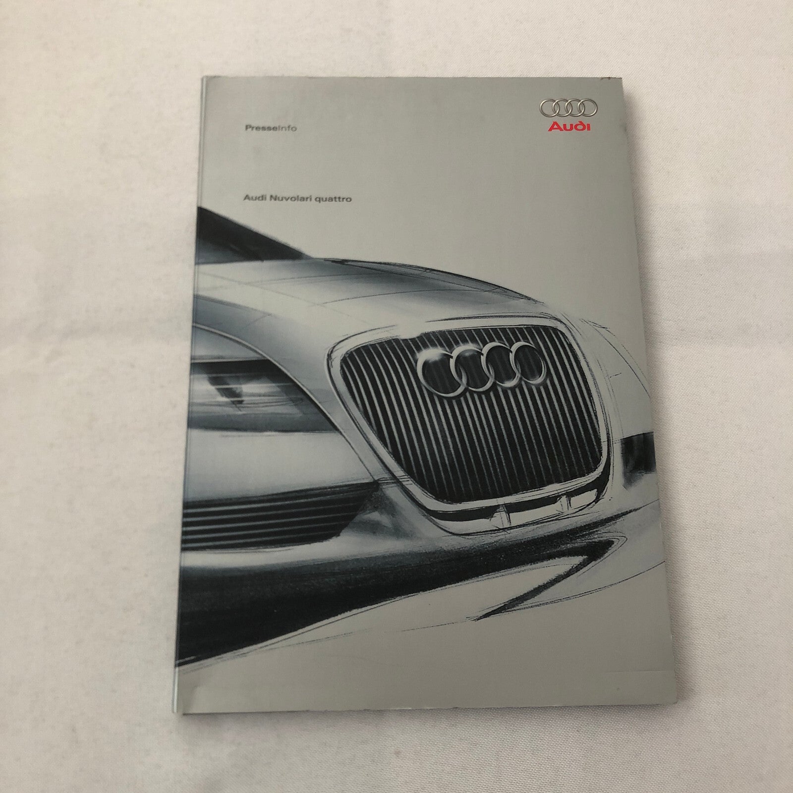 2003 Audi Nuvolari Quattro Concept Car Prototype Press Kit Brochure GERMAN