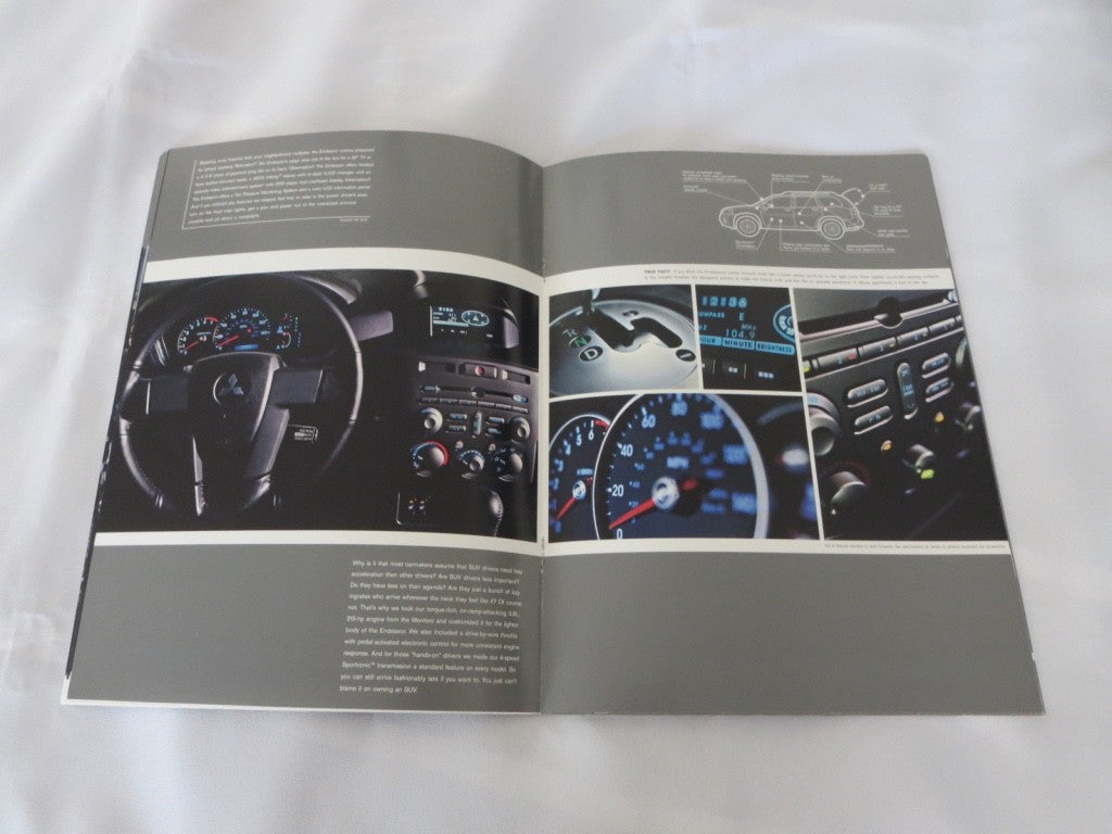 2004 Mitsubishi Endeavor Sales Brochure Catalog 