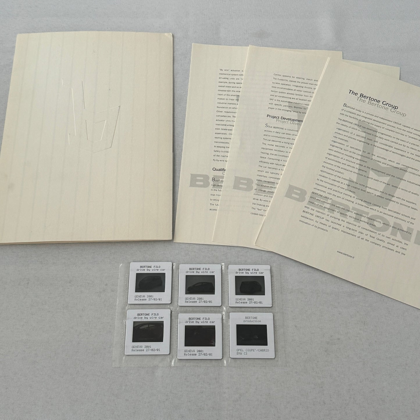 2001 Bertone Filo Press Kit Drive by Wire Concept Car 35mm Slides Folder