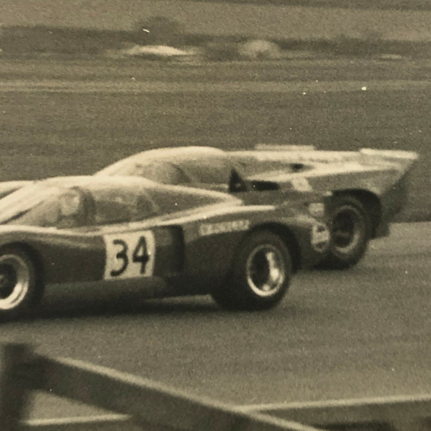 Vintage Racing Photo Photograph Print - 1970 Thruxton Chevron B16 Brian Redman 