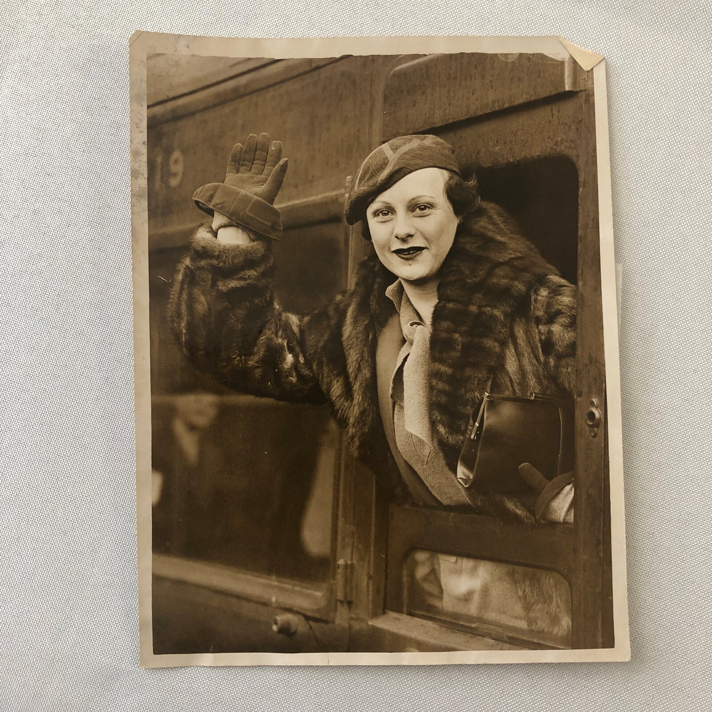 Press Photo Photograph Actress Rene Gadd Travels to Hollywood Stage Film 1933