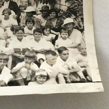 Press Photo Photograph Large Group of Children People Underwood Photo