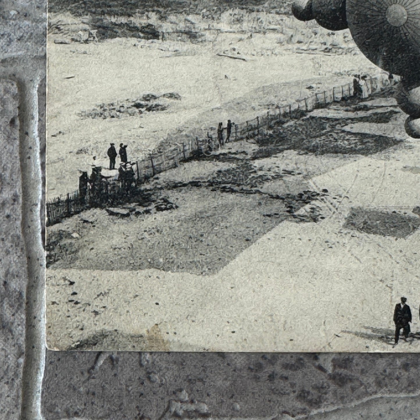 Vintage Zeppelin Airship Dirigible Postcard Post Card French Ville de Paris