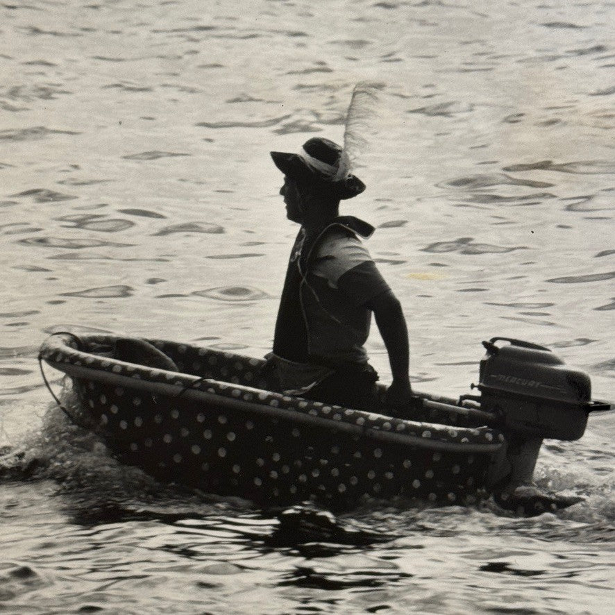 Vintage Press Photo Motor Boat Racing Bathtub Photograph Print