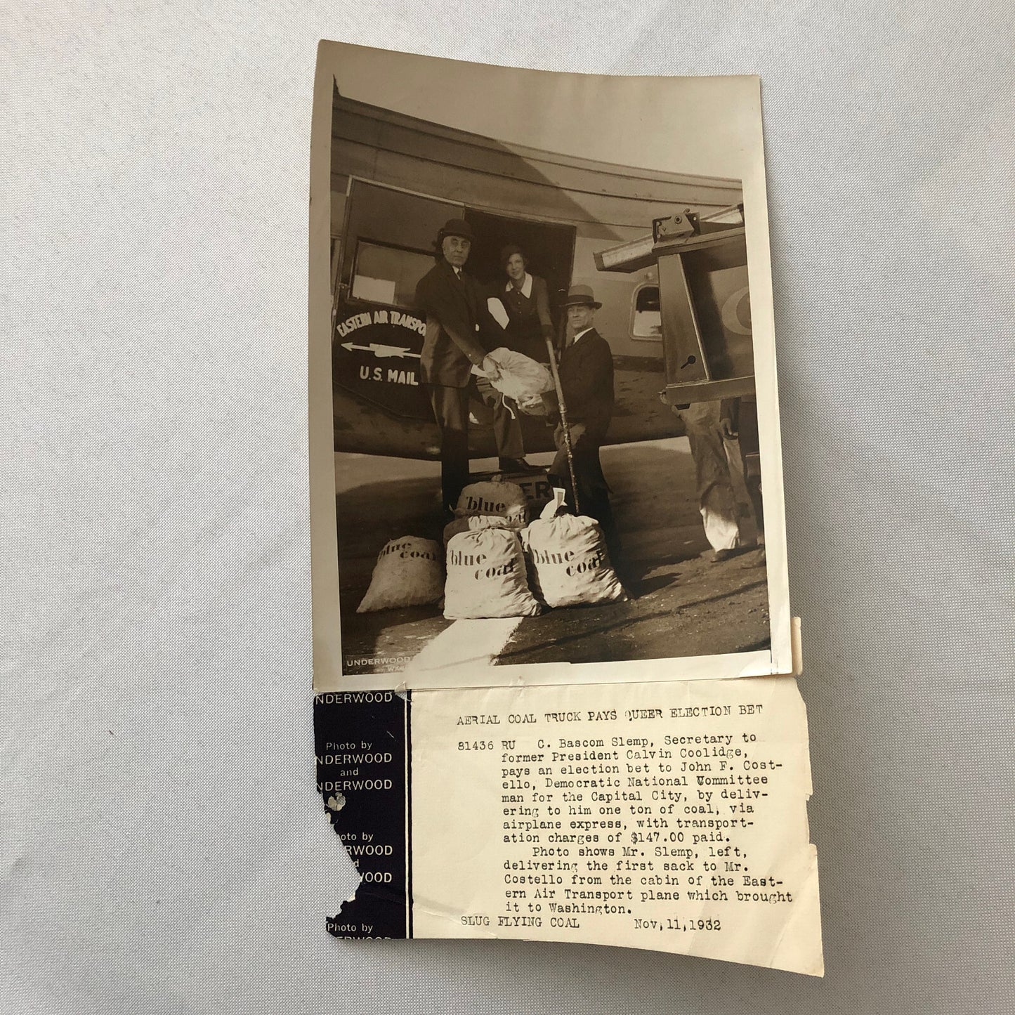 Press Photo Photograph Calvin Coolidge Secretary Pays Election Bet 1932 Airplane