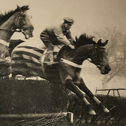 Press Photo Photograph Horse Racing Steeplechase UK Grand National Race Keystone