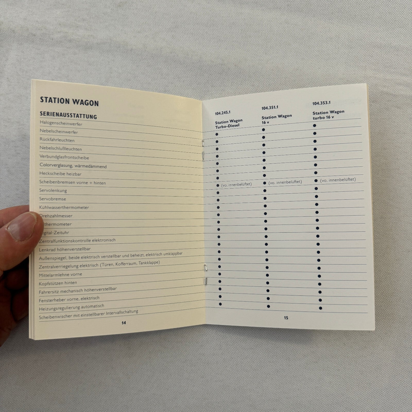 1990 Lancia Thema Technical Data Price List Brochure European German 8.32 Wagon