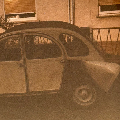 Citroen 2CV Wreck Wrecked Crash Car Automobile Photo Photograph Print Vintage 2x