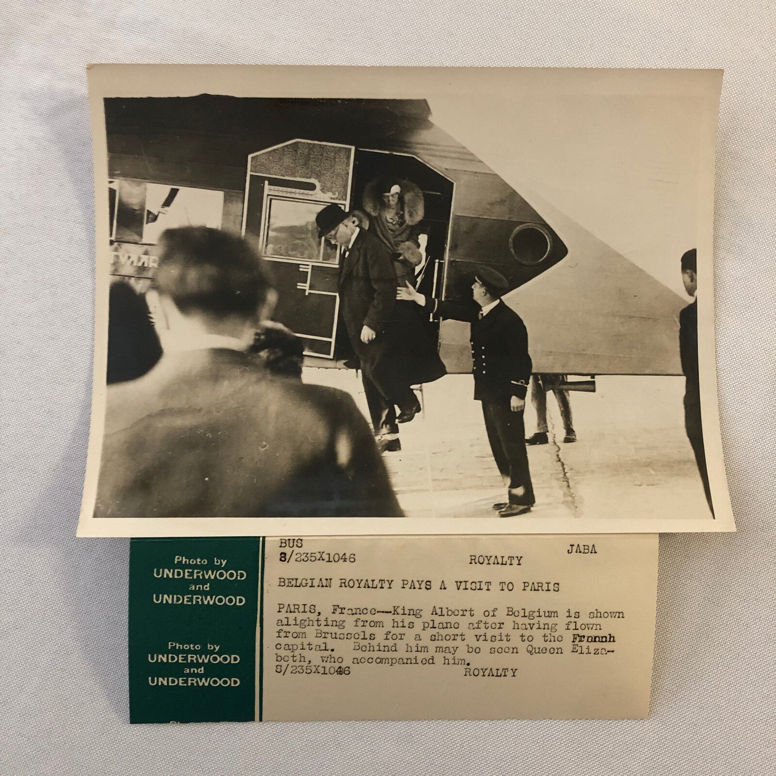 Vintage Press Photo Photograph King Albert of Belgium Queen Elizabeth Plane