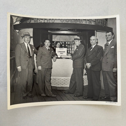 Metro Goldwyn Meyer MGM Film Movie Executive Photo Photograph Print Lot 18x
