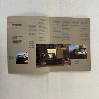 International Truck 700 and 900 Series Medium Cabover Sales Brochure Catalog