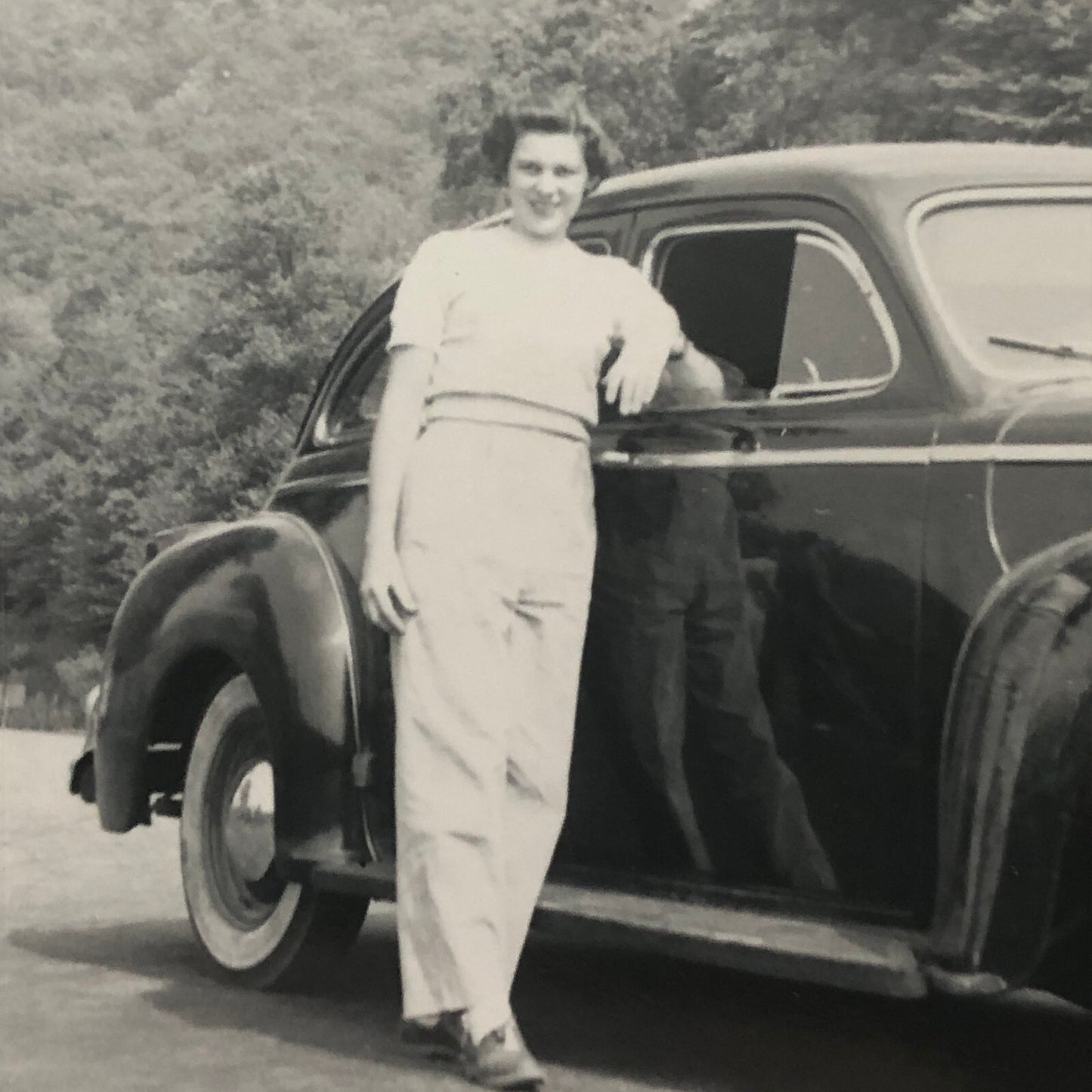 Vintage Photo Photograph Lot People Car Automobile Man Woman AL22SM1