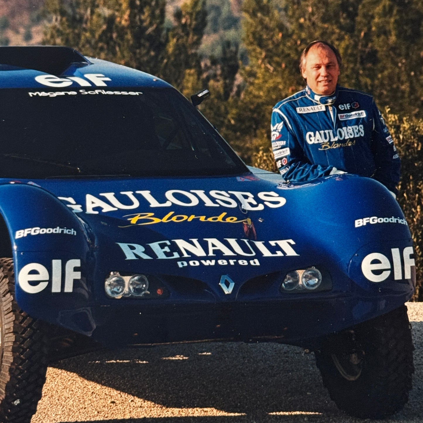 Granada Dakar Rally Renault ELF Team Jean Louis Schlesser 1999 Presss Kit