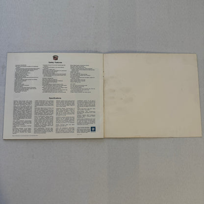 1975 Cadillac Sales Brochure Eldorado Coupe De Ville Fleetwood Brougham DeVille